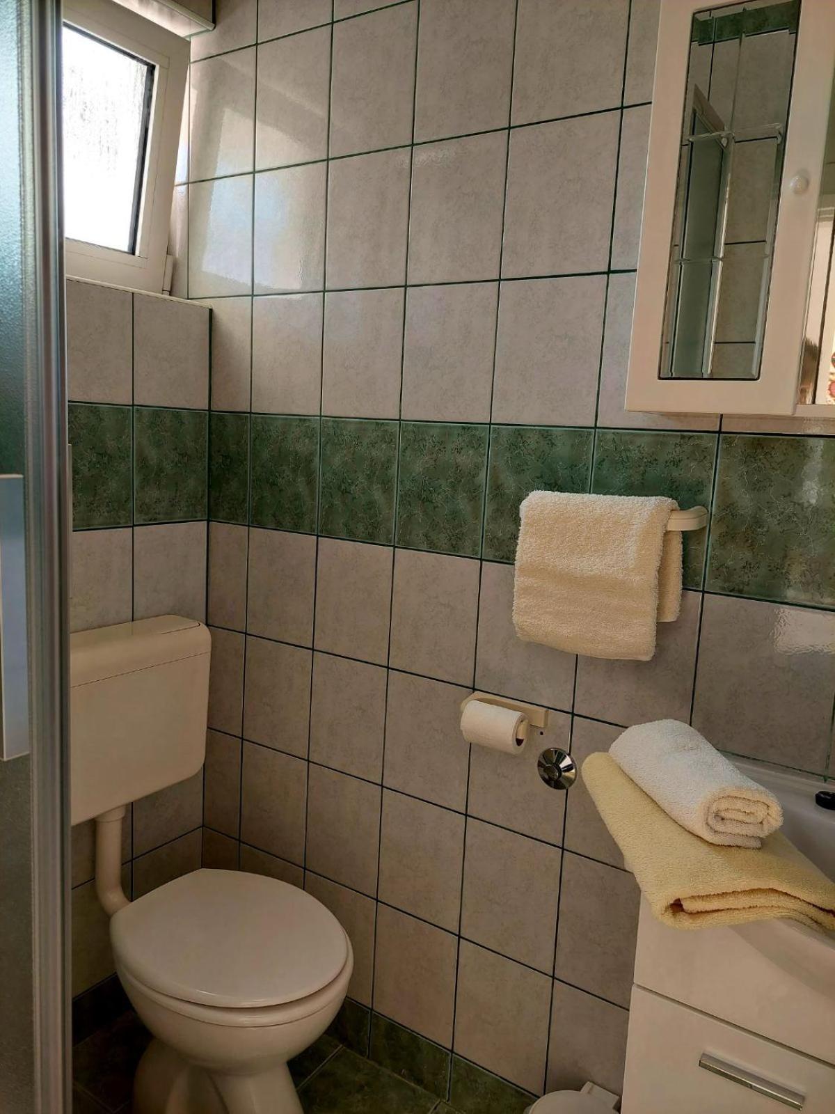 Rooms Hodanic Đảo Krk Phòng bức ảnh