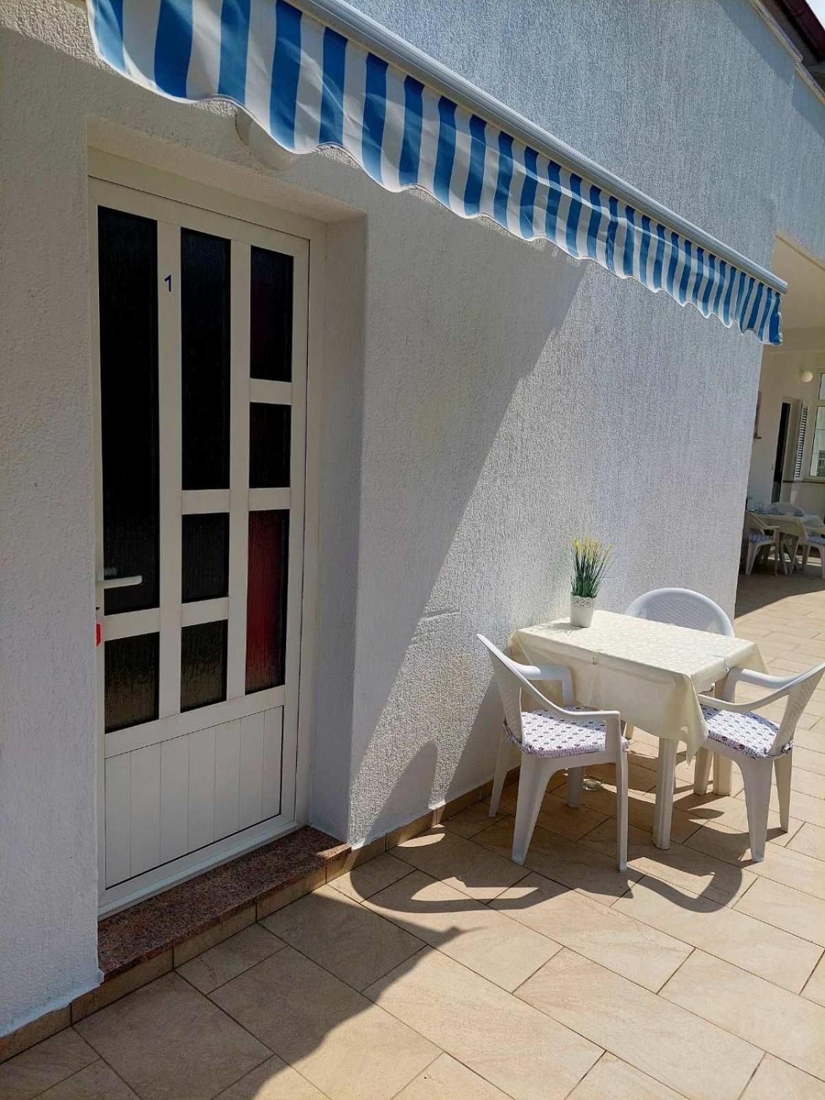 Rooms Hodanic Đảo Krk Phòng bức ảnh
